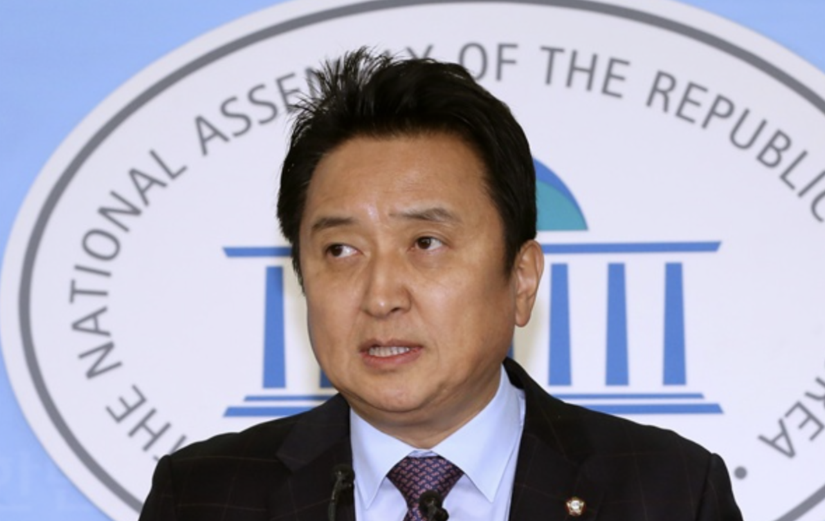  충북지사 김영환 고향 나이 재산 학력 이력 - 치과의사 출신