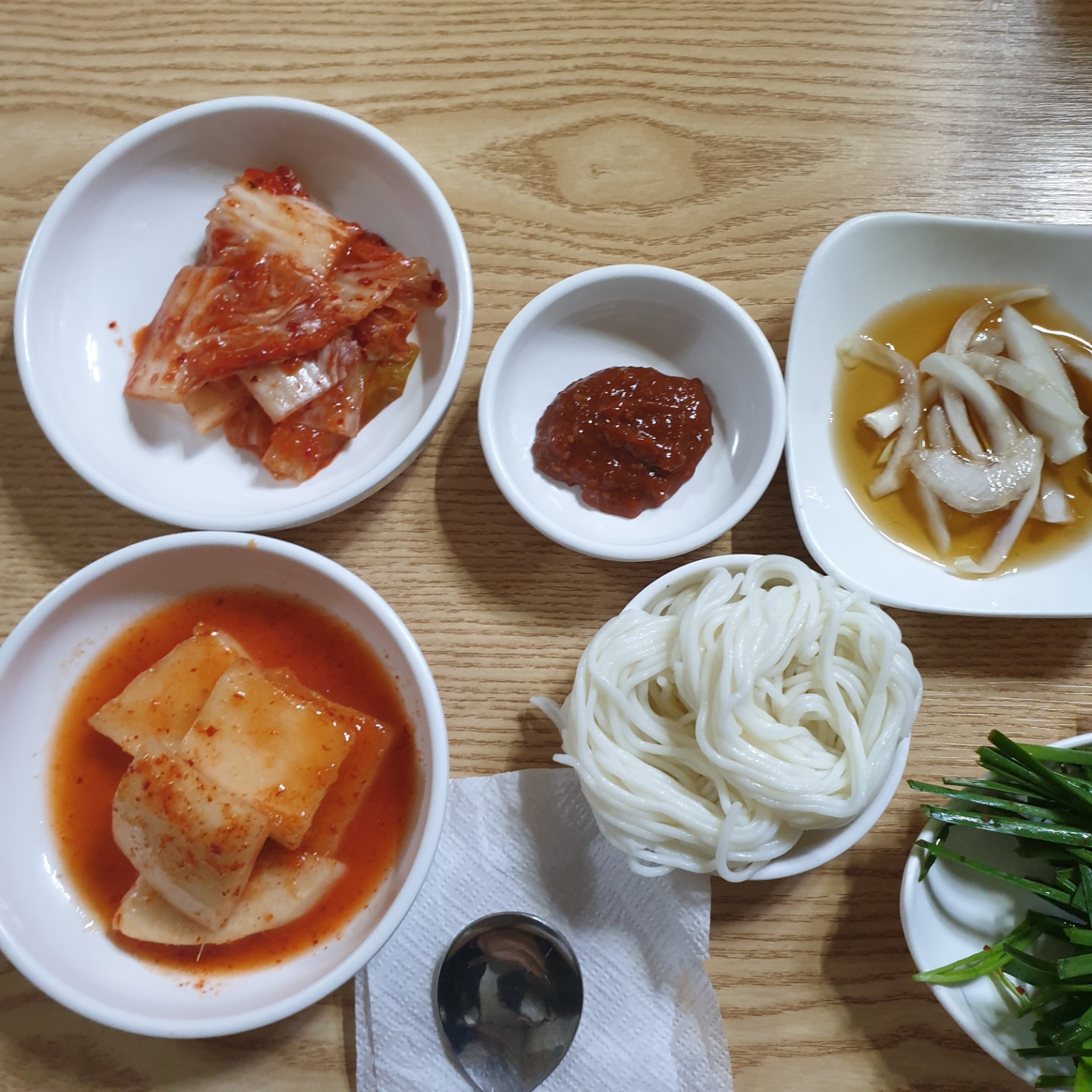 팔도국밥 이미지