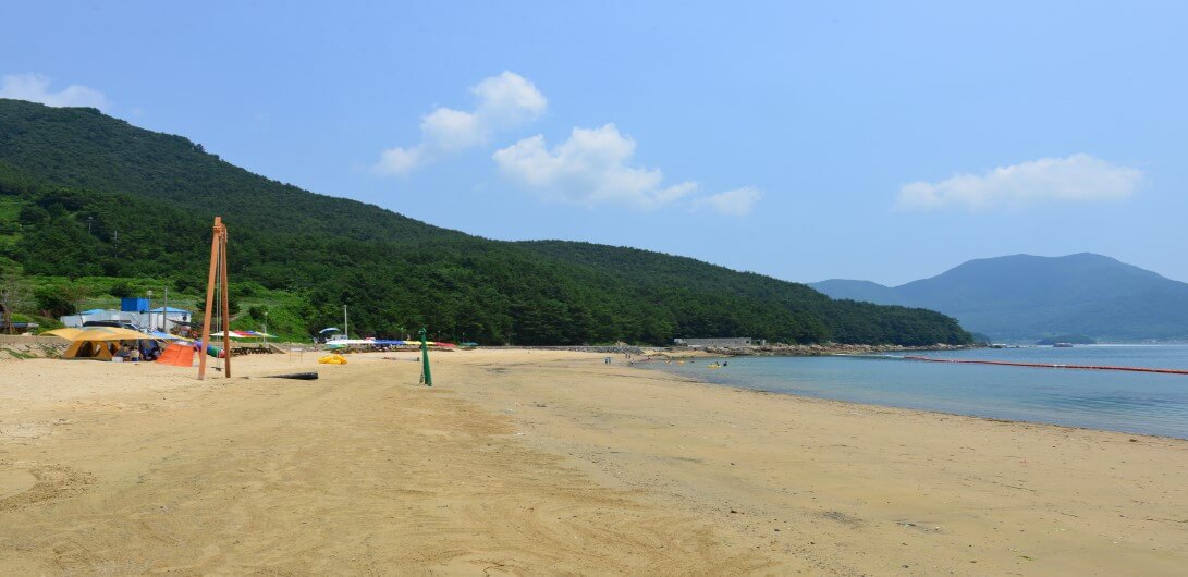 덕원 해수욕장