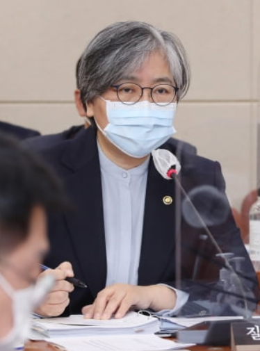 코로나 2급 감염병 전환 중앙재난안전대책본부