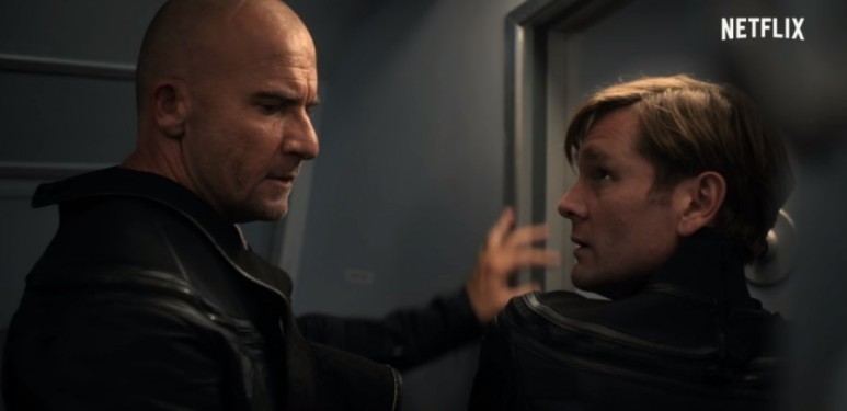 좀비가 있는 <넷플릭스 공포영화 추천> [영화 리뷰] 블러드레드 스카이 리뷰_이 안에 11