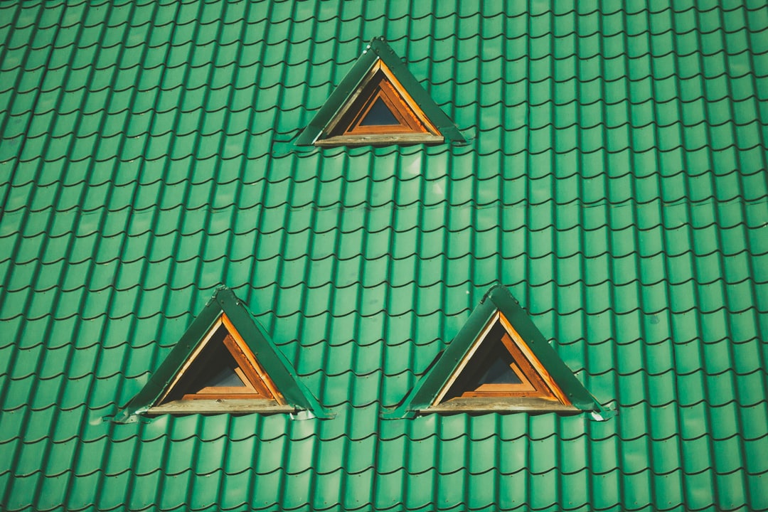 Tile silicone.