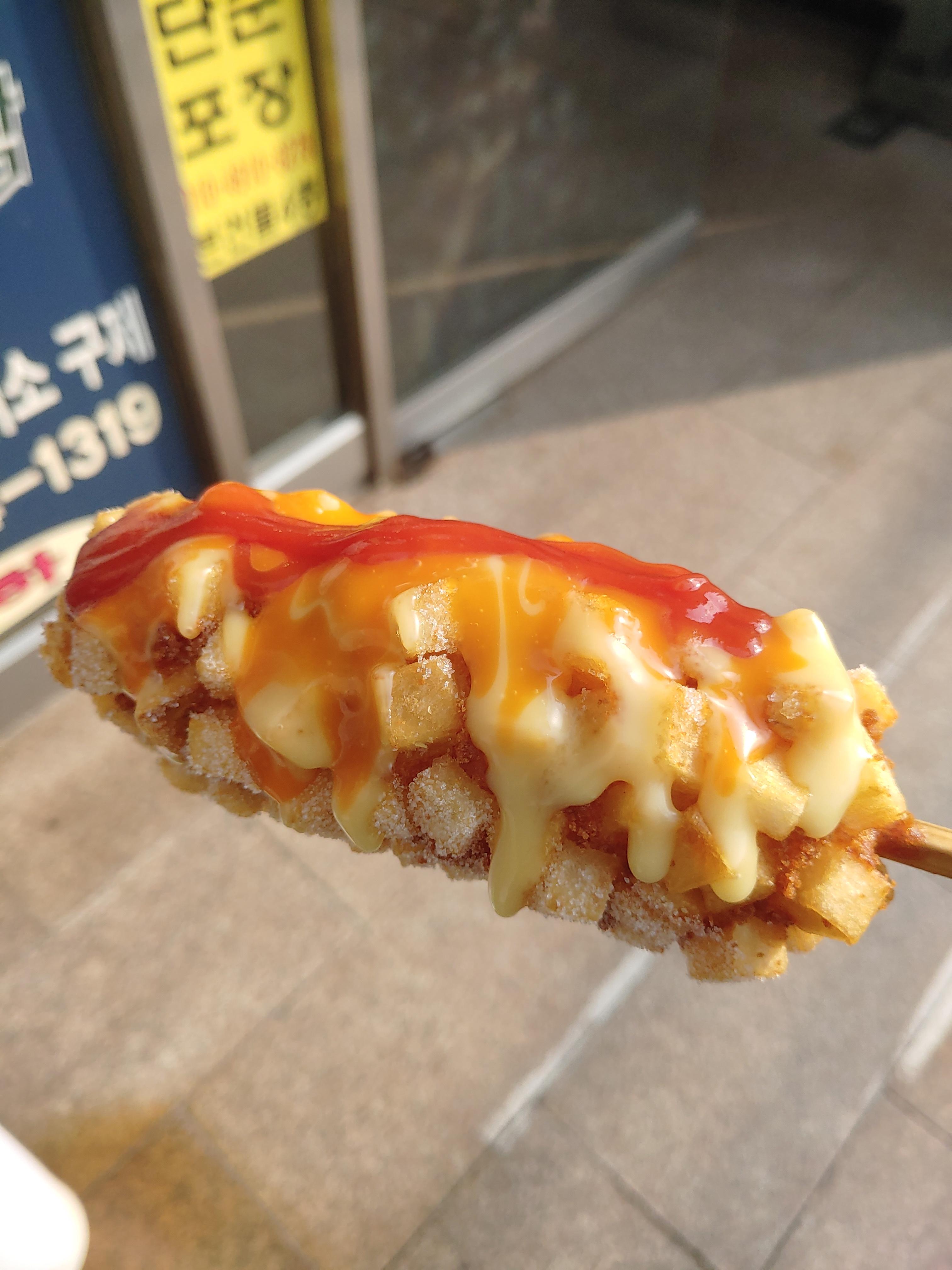  가성비 좋은 간식 명랑핫도그 메뉴판과 감자핫도그 리뷰