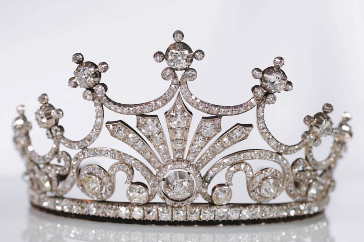 tiara