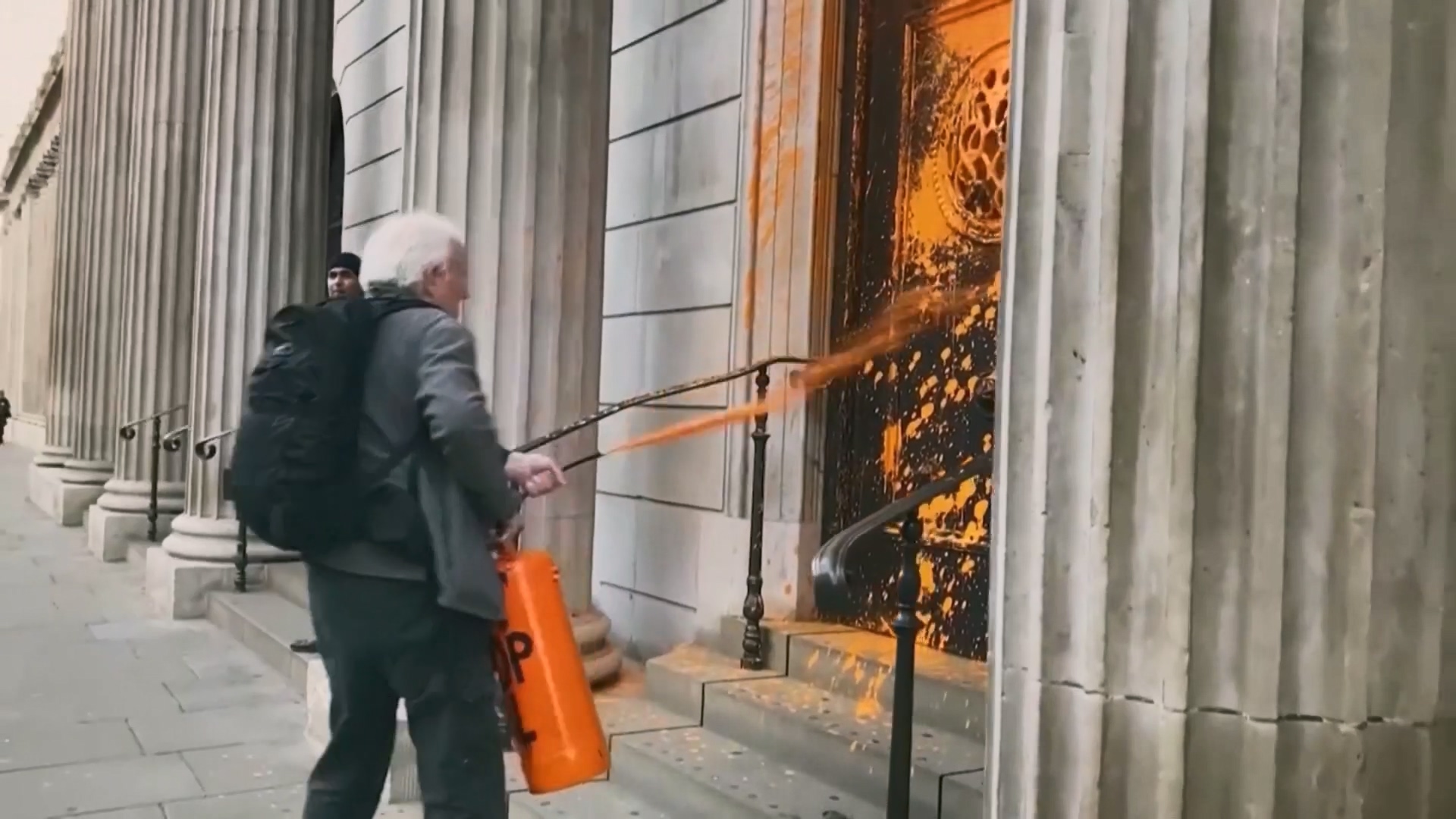 다큐 인사이트.E172.231123p.H264-F1RST.mp4_20231124_213003.587.jpg