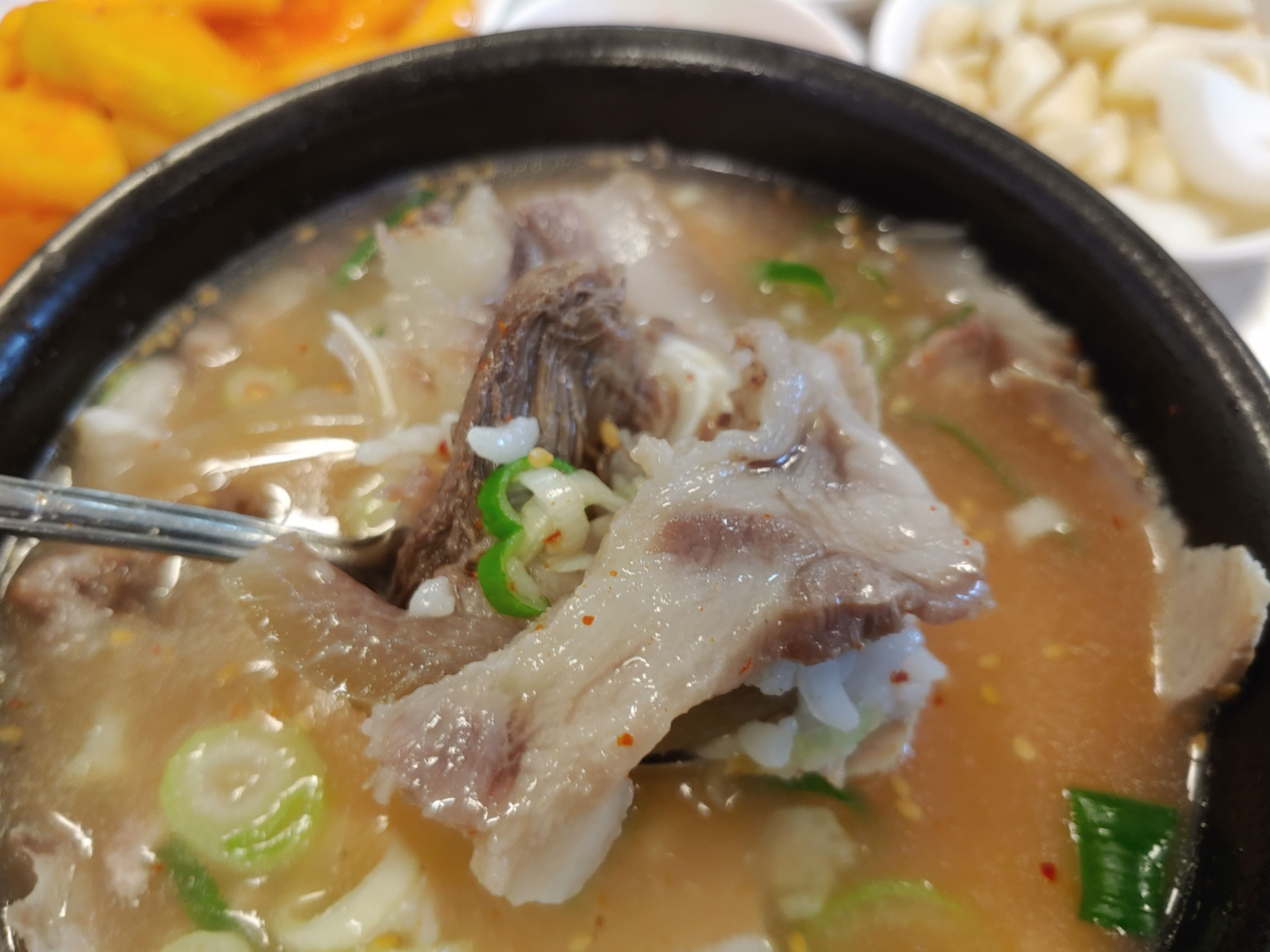  초량 맛집 우리돼지국밥 ( 글쓴이 초량동 주민 )