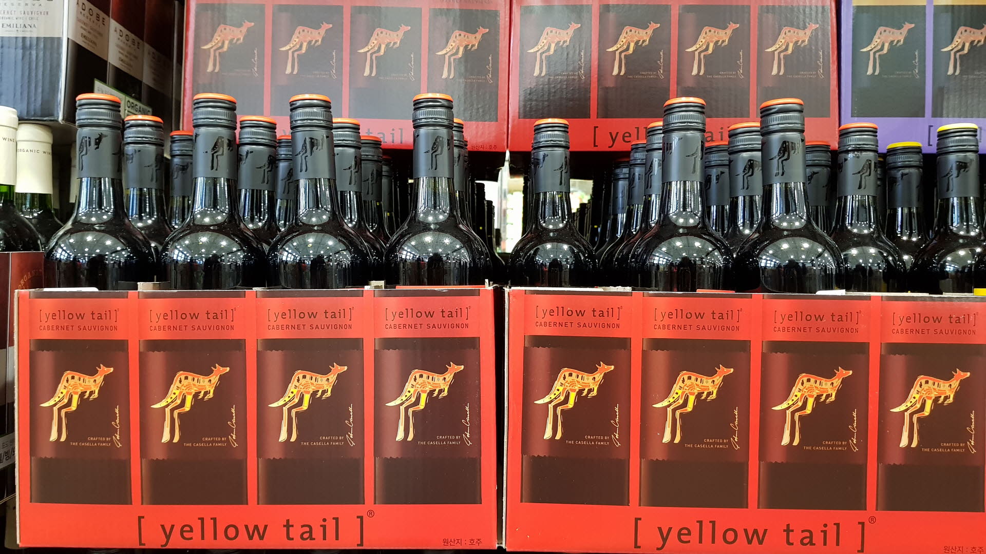 옐로우테일 까베르네 쇼비뇽 750ML
YELLOW TAIL CAB SAUV