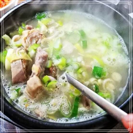  생방송 오늘저녁 거꾸로 간판 아바이 순대 달인 순댓국 위대한 일터 강동구 길동 추천 맛집 순대국밥 9월5일 방송 정보
