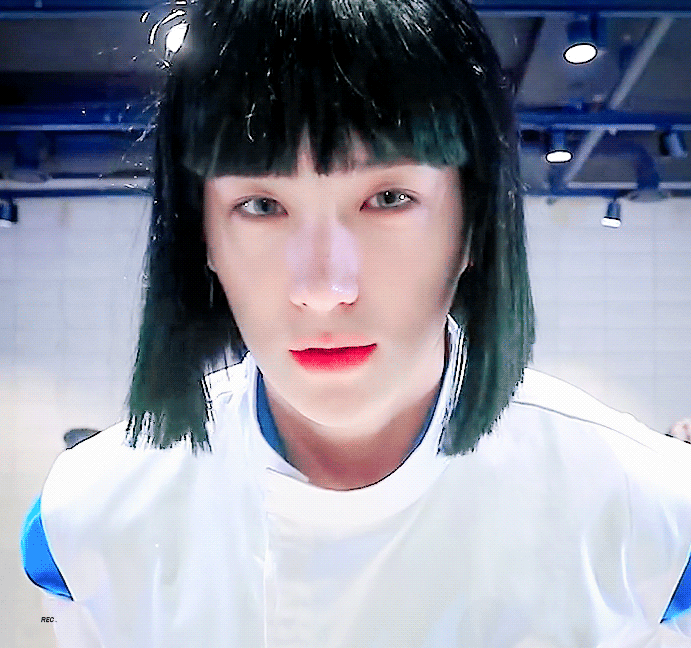 할로윈 코스프레 했다가 회사 직원한테 문자 날아왔다는 더보이즈 현재.jpg | 인스티즈