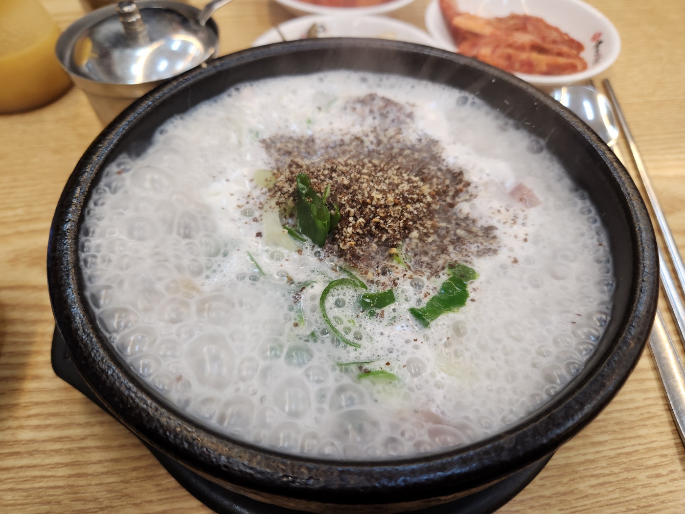 우품 이미지
