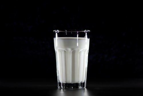 우유의 진실 설탕이 들어가 있다?
