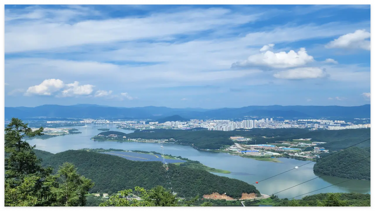 춘천시 전경, 춘천 가볼만한곳이 한눈에 보입니다.