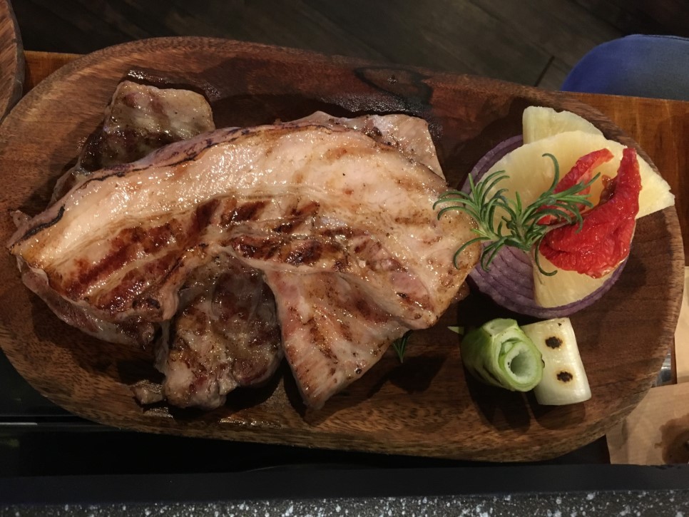  야탑 꿀돼지식당