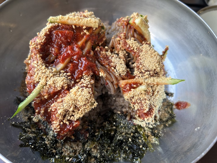 비빔막국수