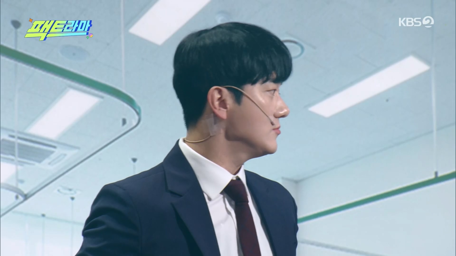 개그콘서트.E1055.231210p.H264-F1RST.mp4_20231211_213934.323.jpg