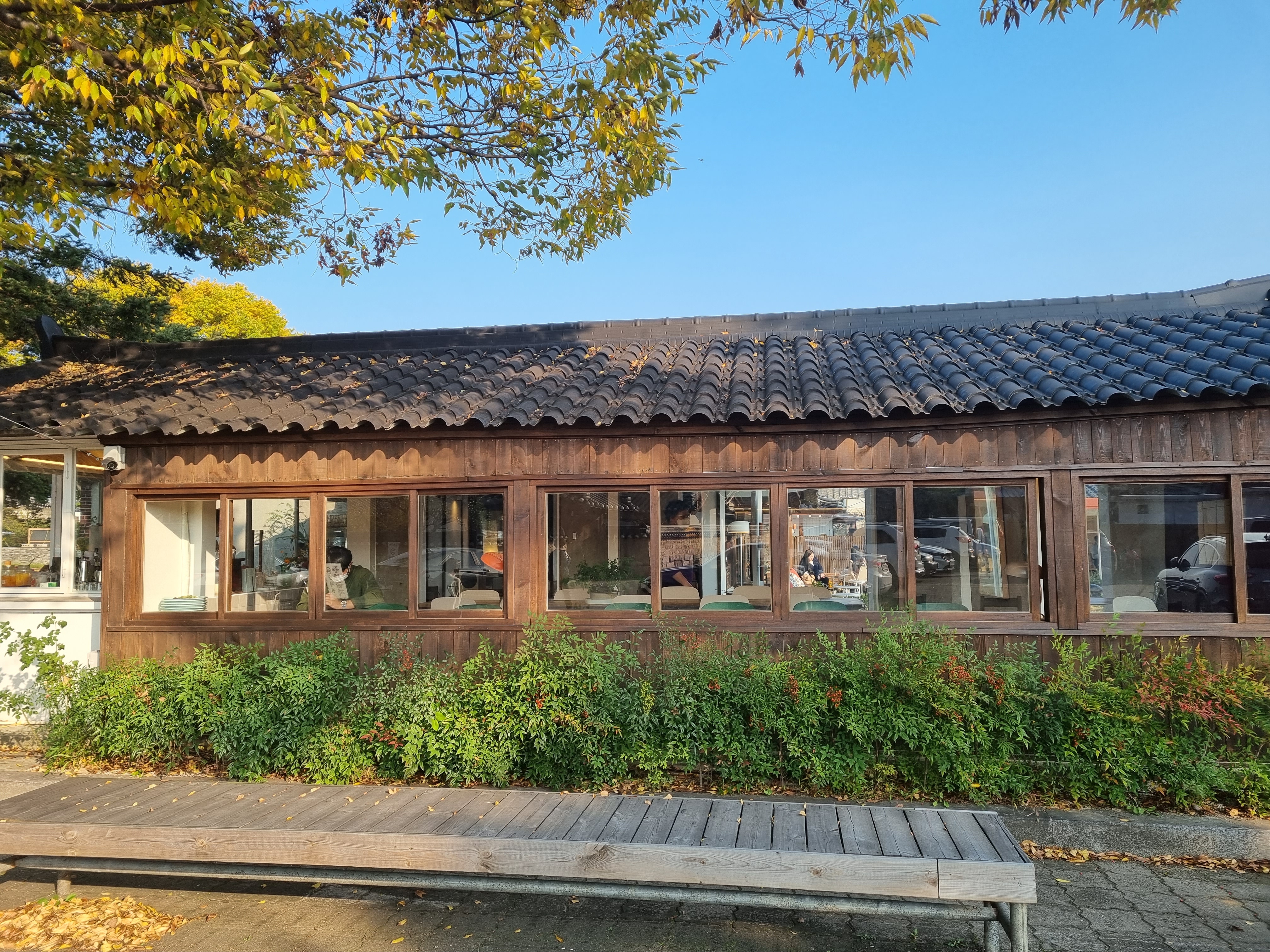  경주 카페 "한성미인", 대릉원 정문 및 황리단길 근처 한옥 카페