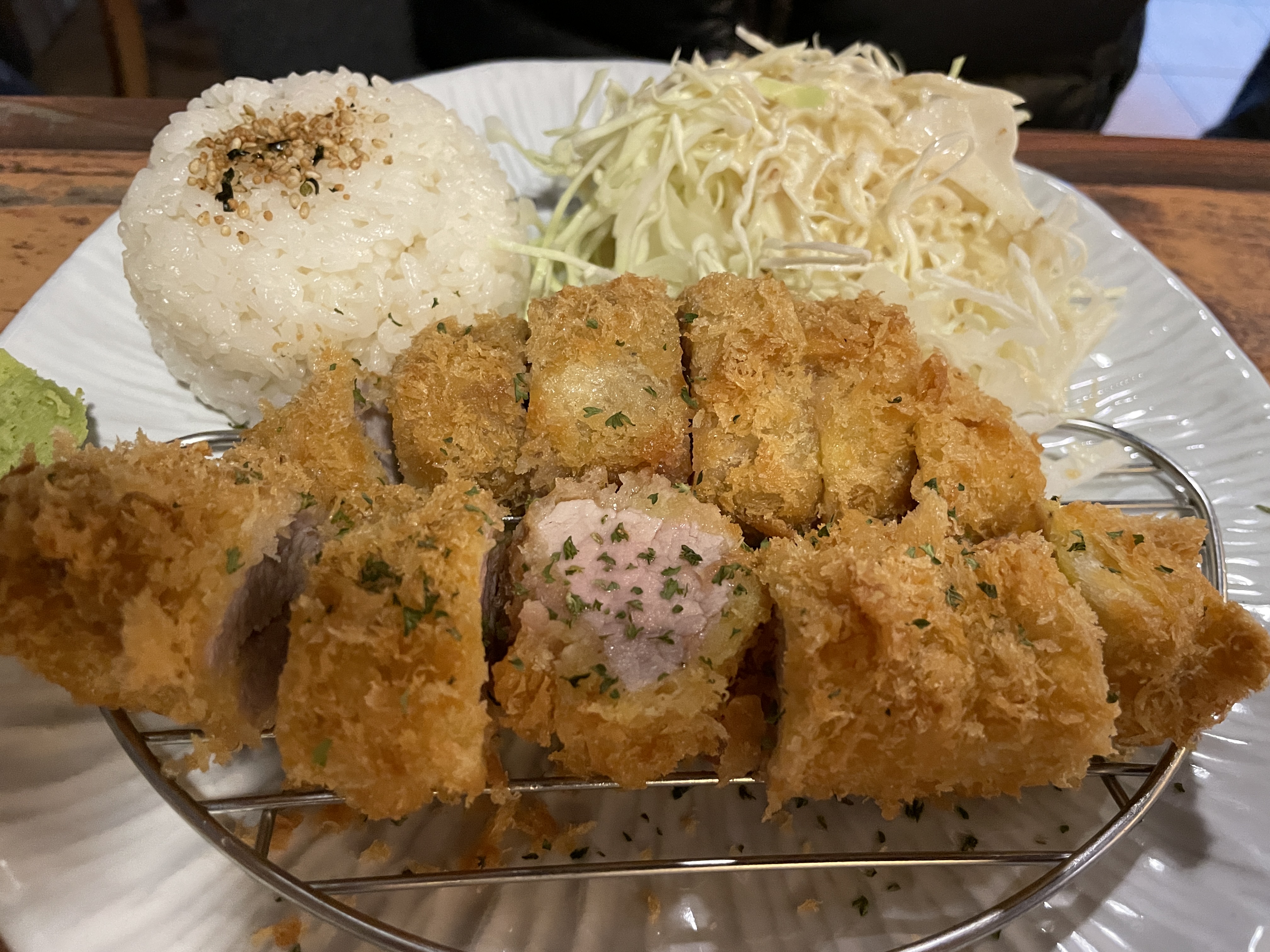 양지리돈카츠 이미지