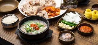 돼지 국밥 이미지