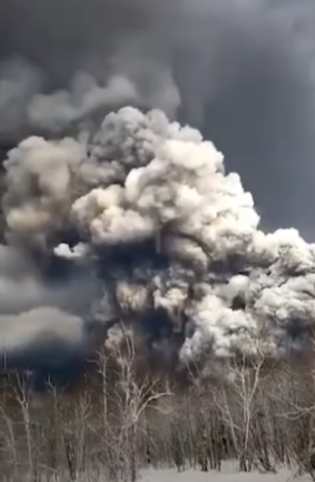 2023년-4월11일-러시아-캄차카반도-시벨루치-화산-폭발-분화-모습