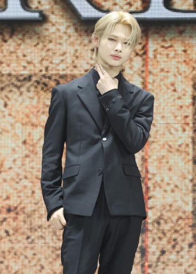 엔하이픈 日멤버 니키 삼일절 휴무에 부럽다 댓글 논란