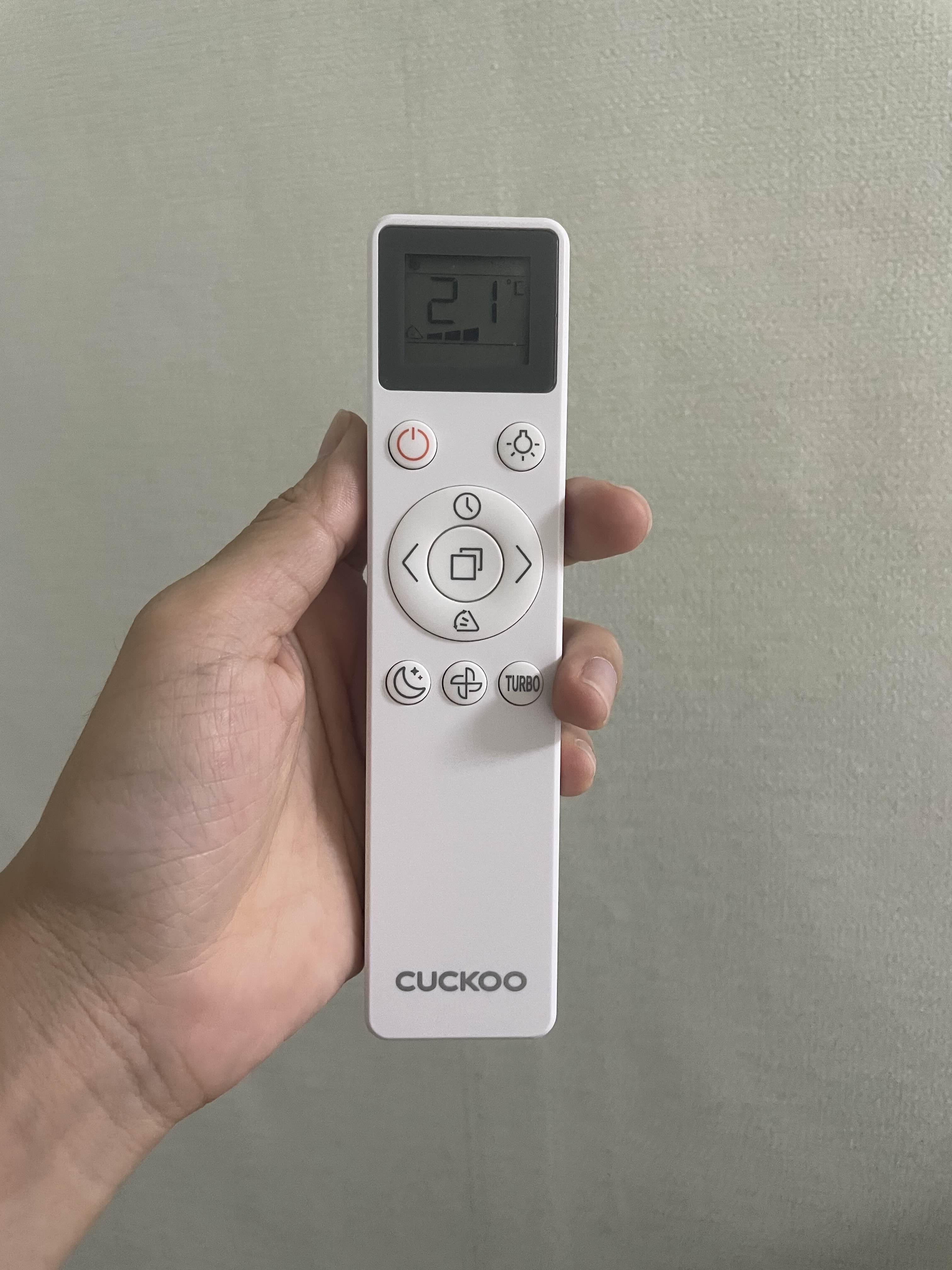 쿠쿠 창문형 에어컨 리모컨 사진