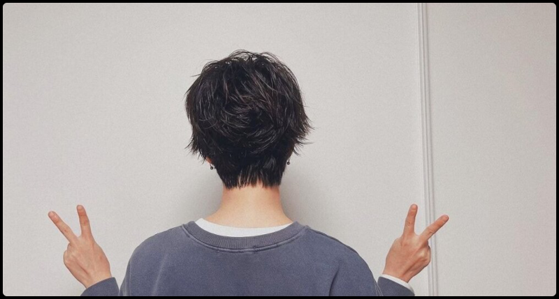  송지효 숏컷 파격변신 - 팬들이 뿔났다 코디 교체 규탄 성명