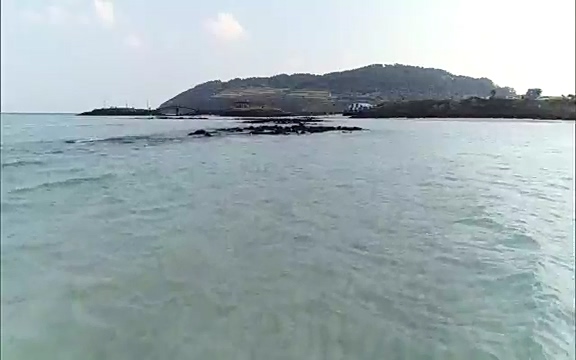 [4회] 자연의 철학자들 - KBS행복하냐고 묻는다면] 흙과 돌, 숲과의 눈맞춤 그리고 물속에서의 숨소리까지 오롯이 김창옥.ts_20220329_191151.118.jpg