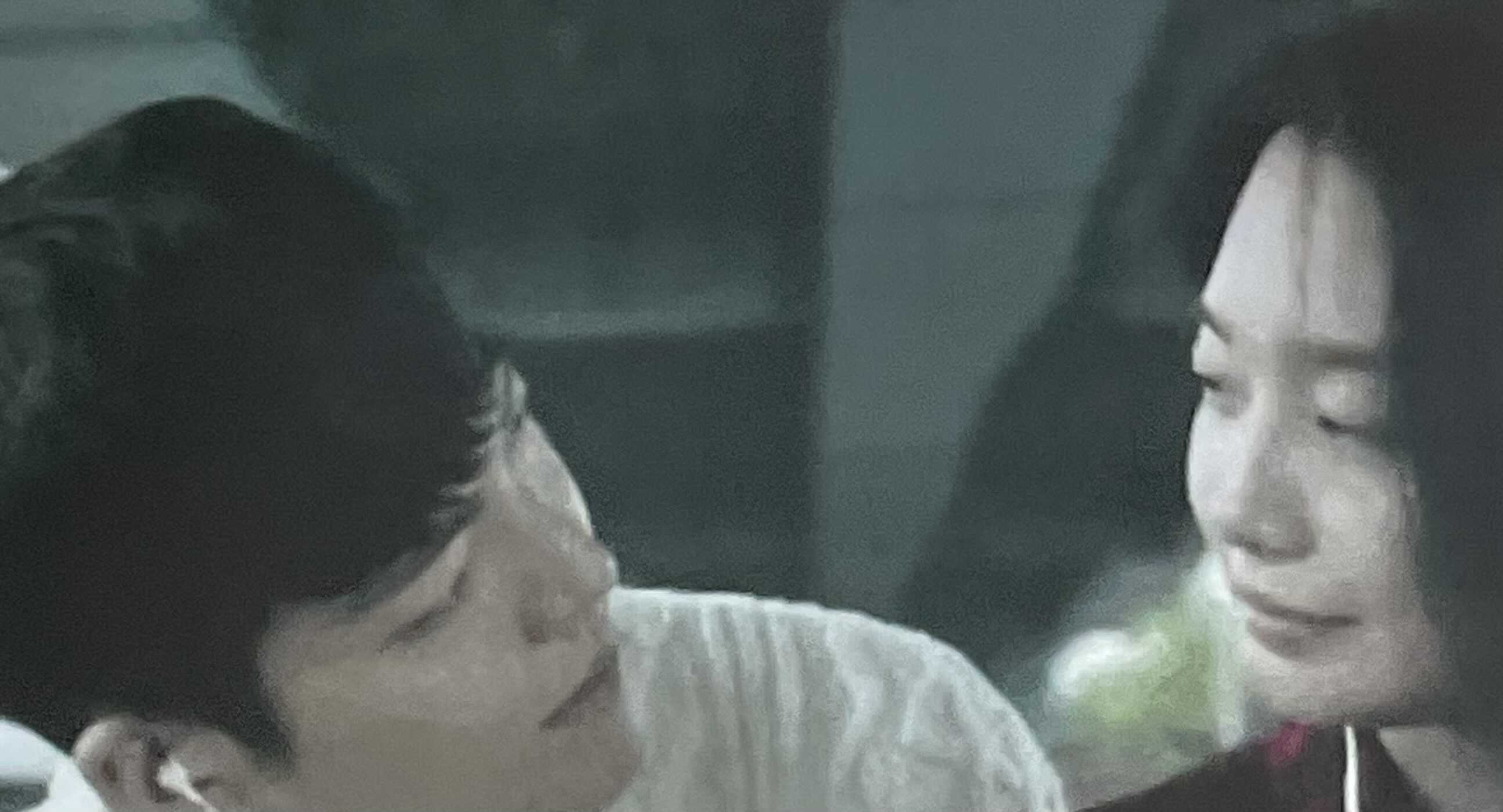  신민아 김우빈 성북동 근황 결별 결혼하게 될까 지인들의 증언들 이어지고 있는데 과연