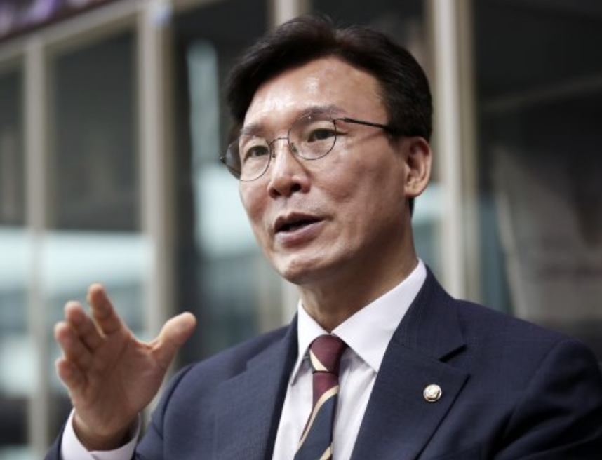 김민석 국무총리 프로필 총정리 2025 (+나이·학력·가족·정치 인생까지)
