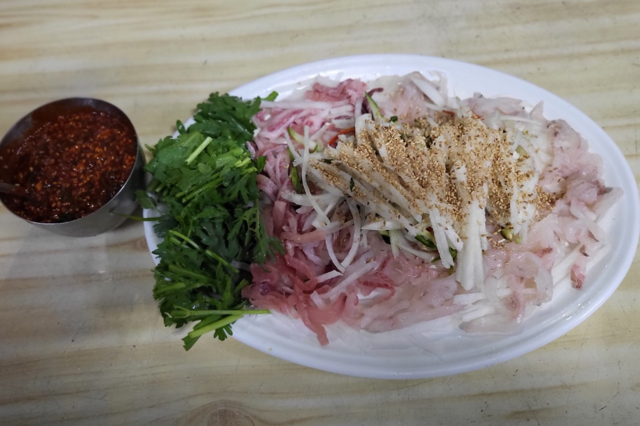 충무로역-맛집-영덕회식당