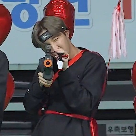  방탄 알엠이 올린 사진 하나로 멘붕 온 방탄해외팬덤 반응