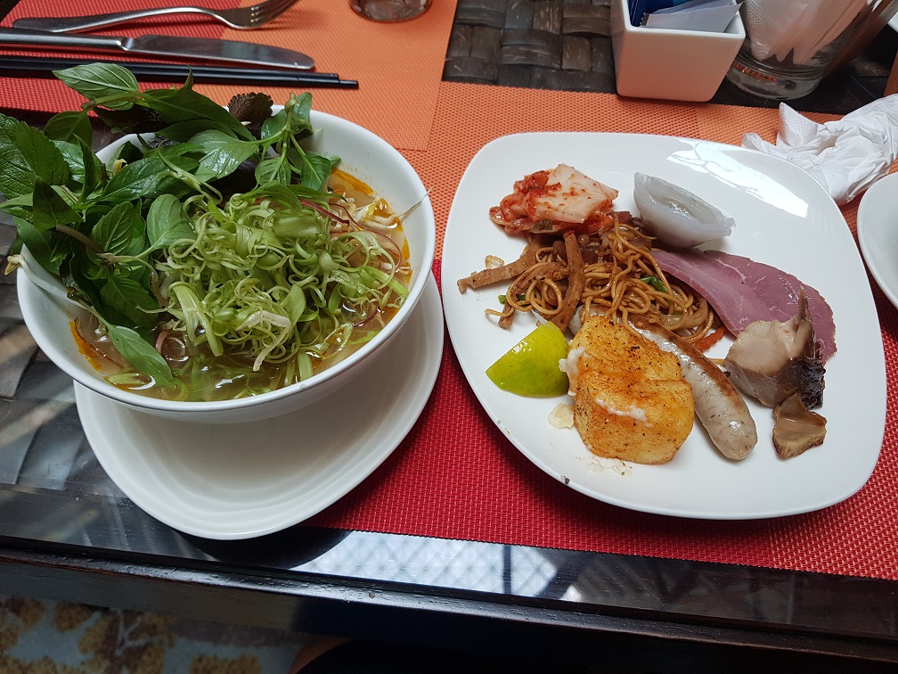 붕따우 관광 5성급 호텔 풀만 붕따우(Pullman Vung Tau) - 조식 식사