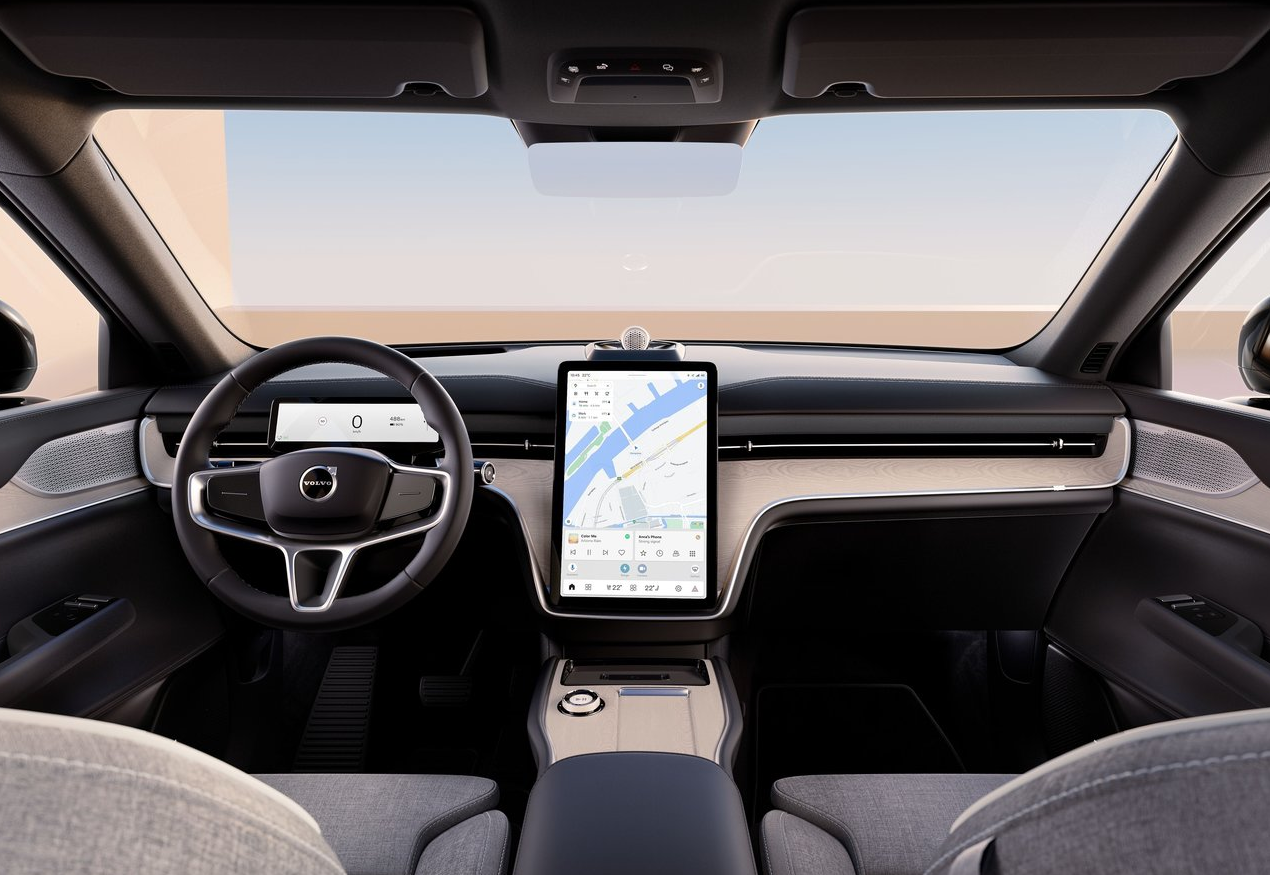 전기 플래그십 SUV '볼보 EX90'…한국, 2023년 하반기 공시 7