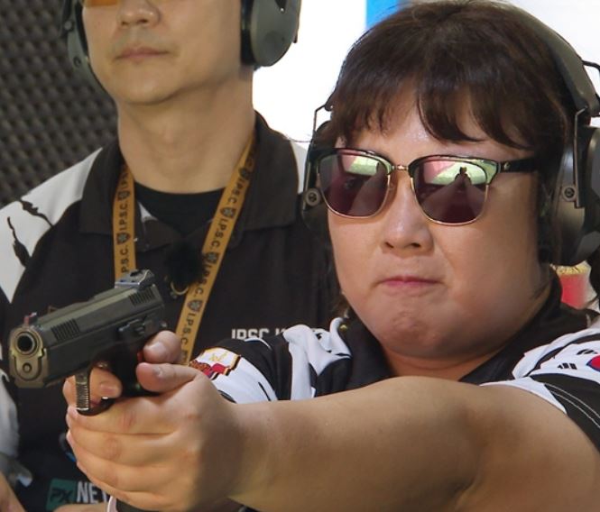 사격 김민경