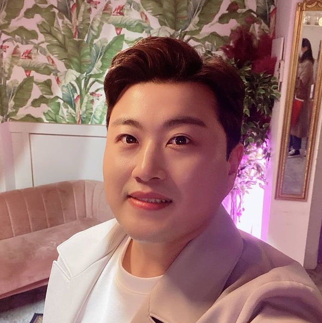  김호중 훈련소 입소 나이 경력 프로필 알아볼게요!