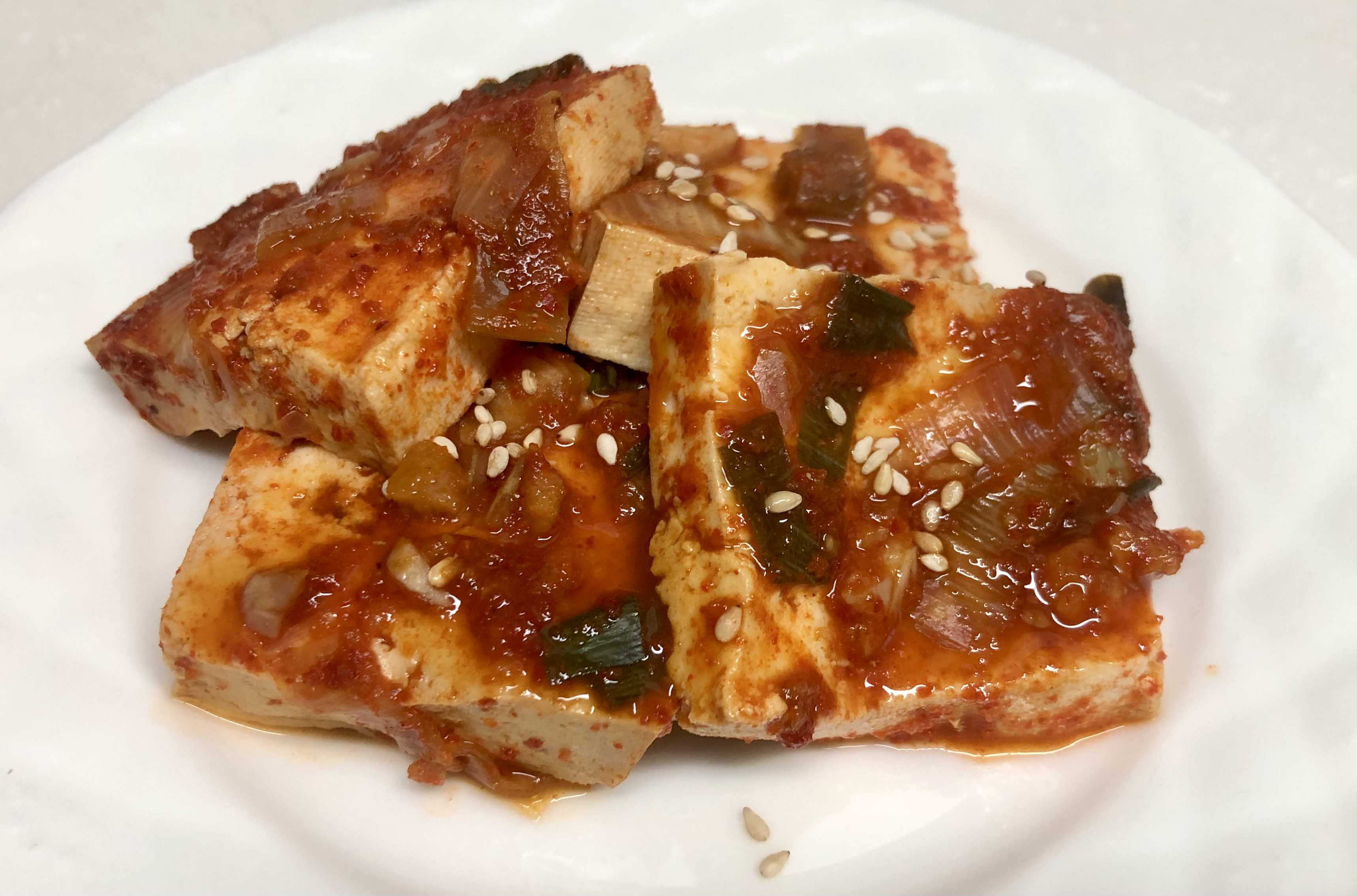  도시락 반찬으로 두부조림 했어요.