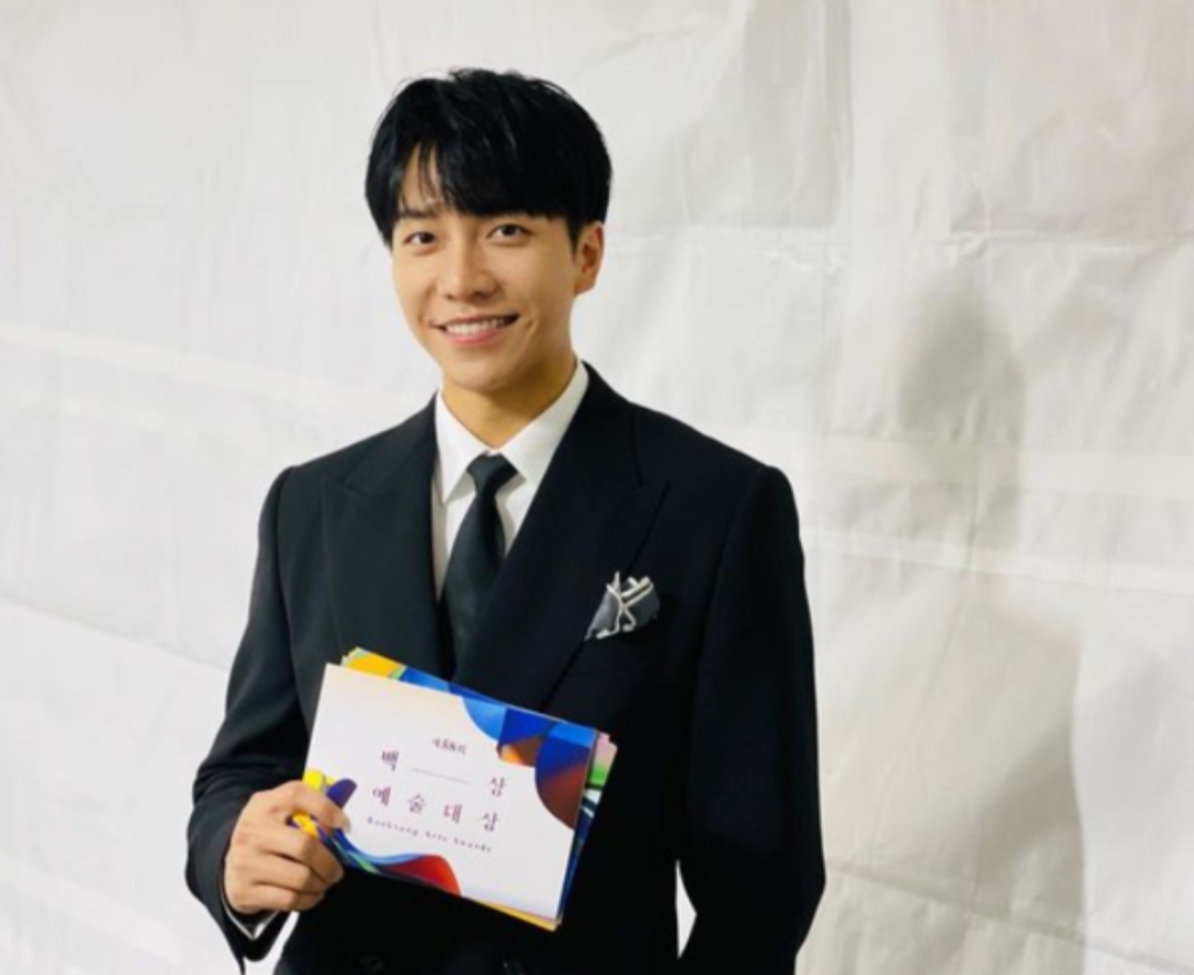  "권 대표, 이승기 가라오케로 불러…" 전 매니저 폭로 '충격'