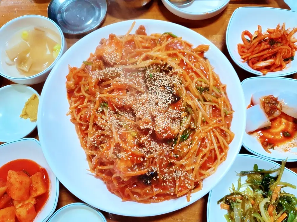 신계숙의 맛터싸이클 다이어리 식객 허영만 백반기행에도 소개된 아귀찜 아귀탕 물텀벙찜 인천 동구 맛집 추천