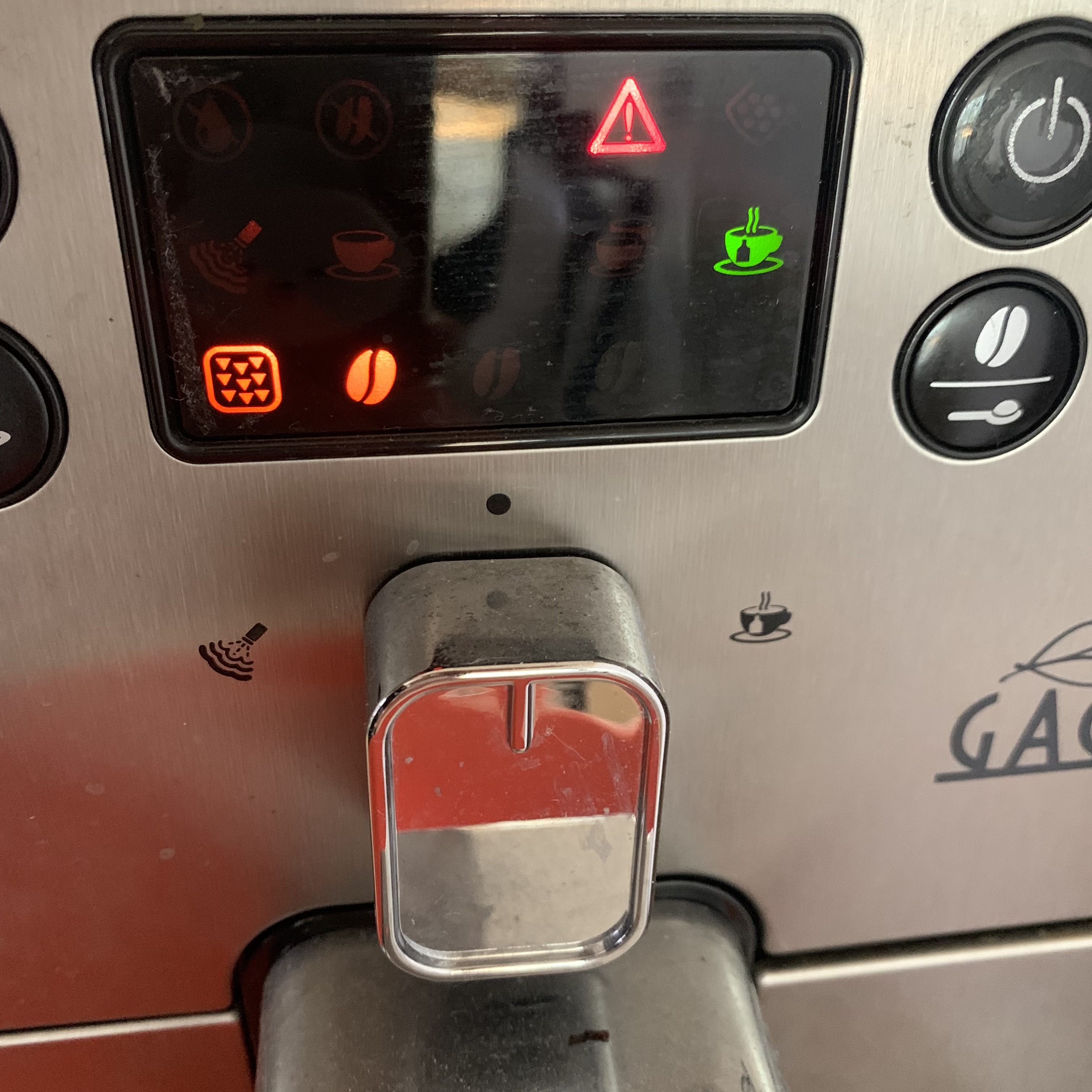 가찌아 브레라 가정용 전자동 커피 머신 세척하기