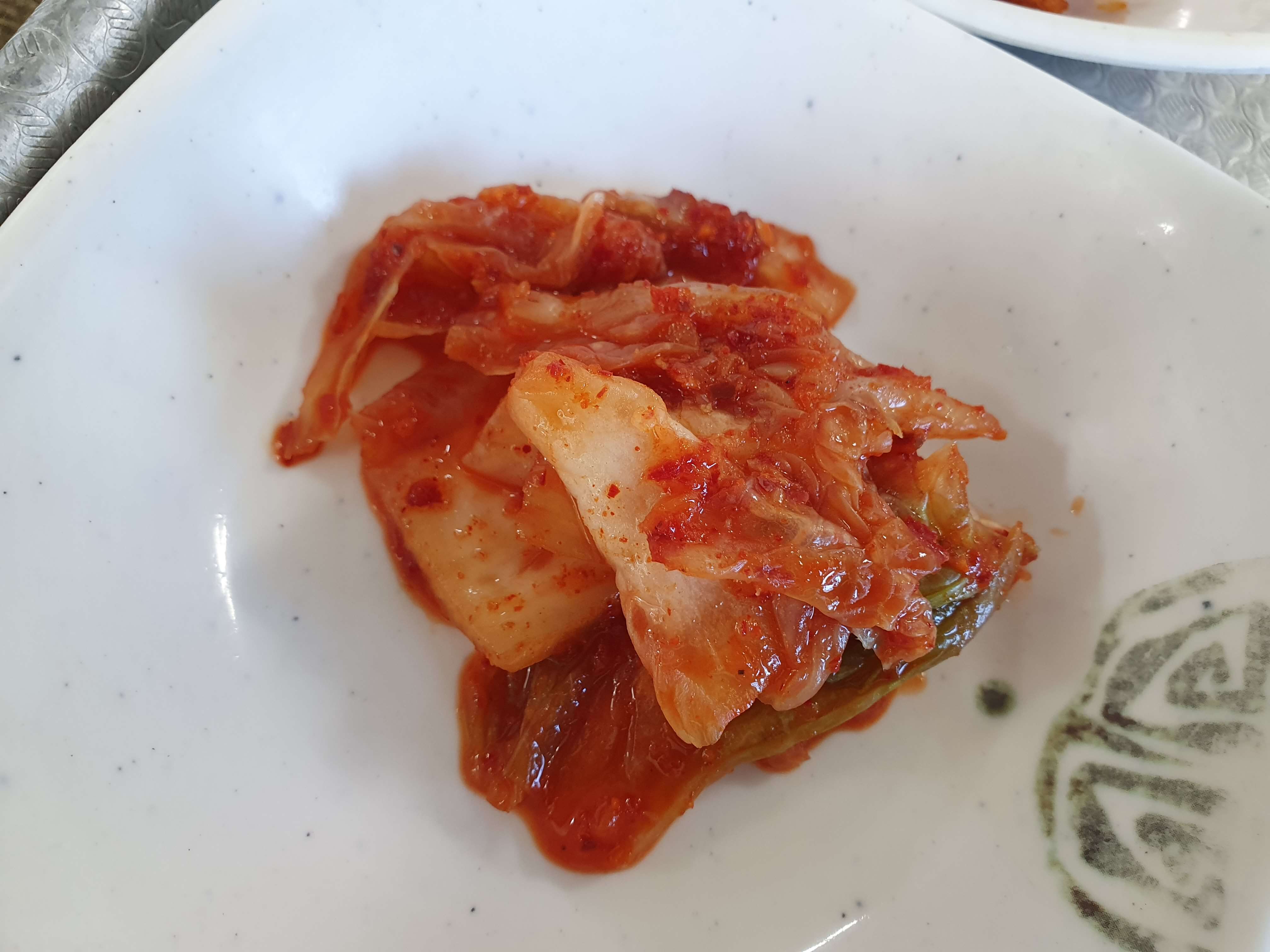 일광해수욕장 맛집 속시원한대구탕-반찬(김치)