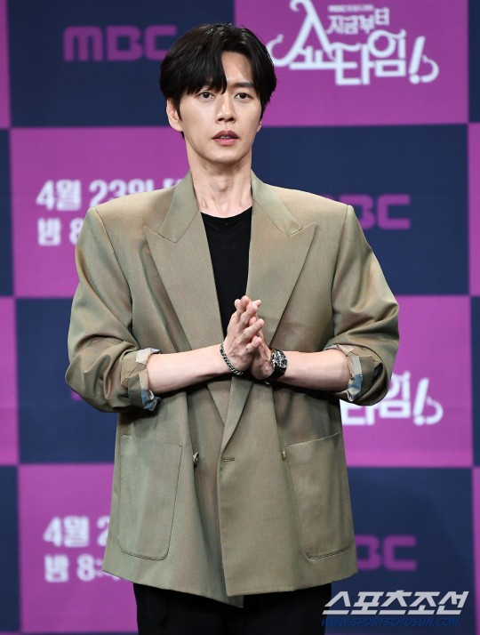 배우 박해진