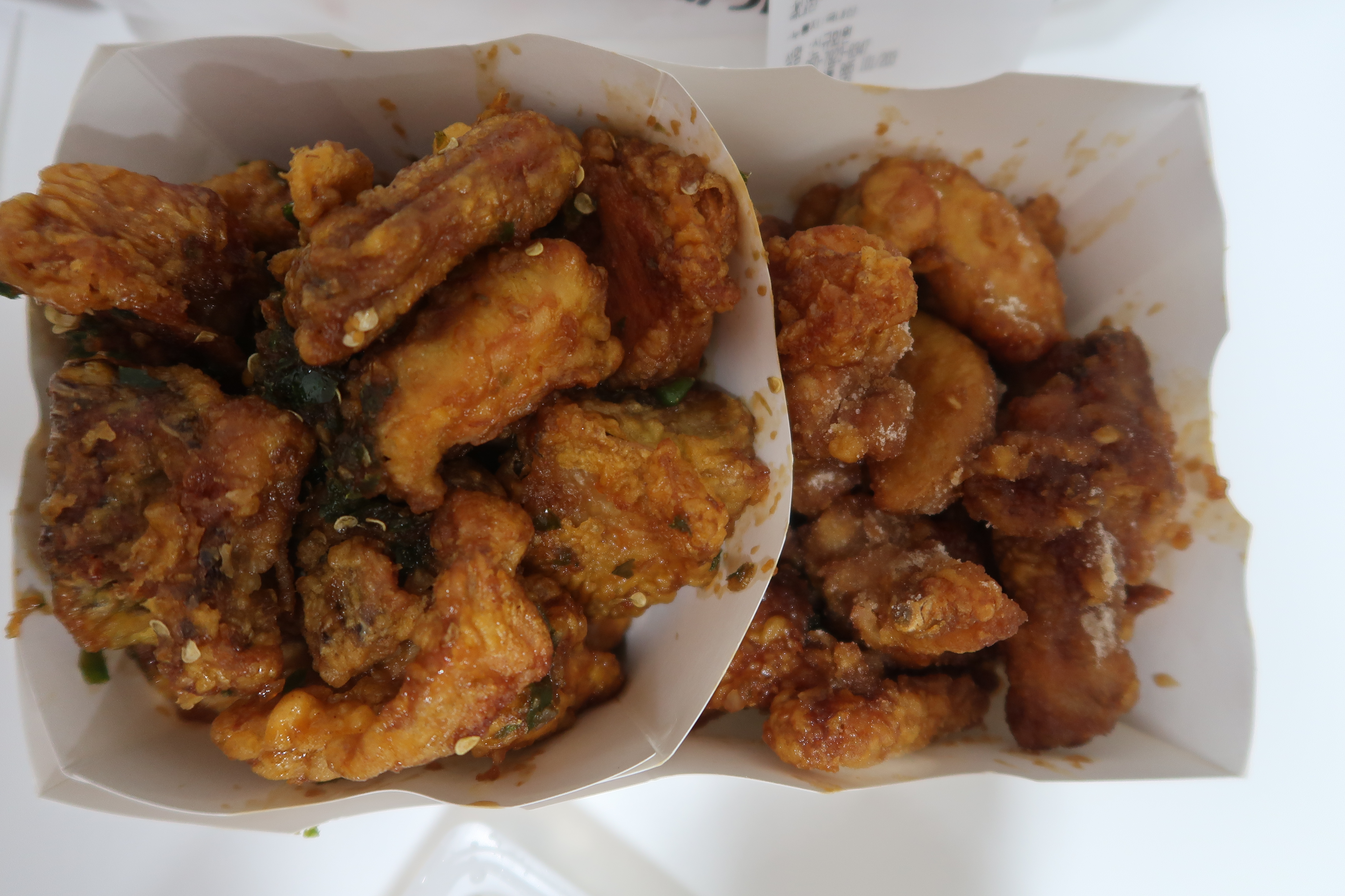  60계치킨 반반 메뉴 고추치킨, 간지치킨 추천