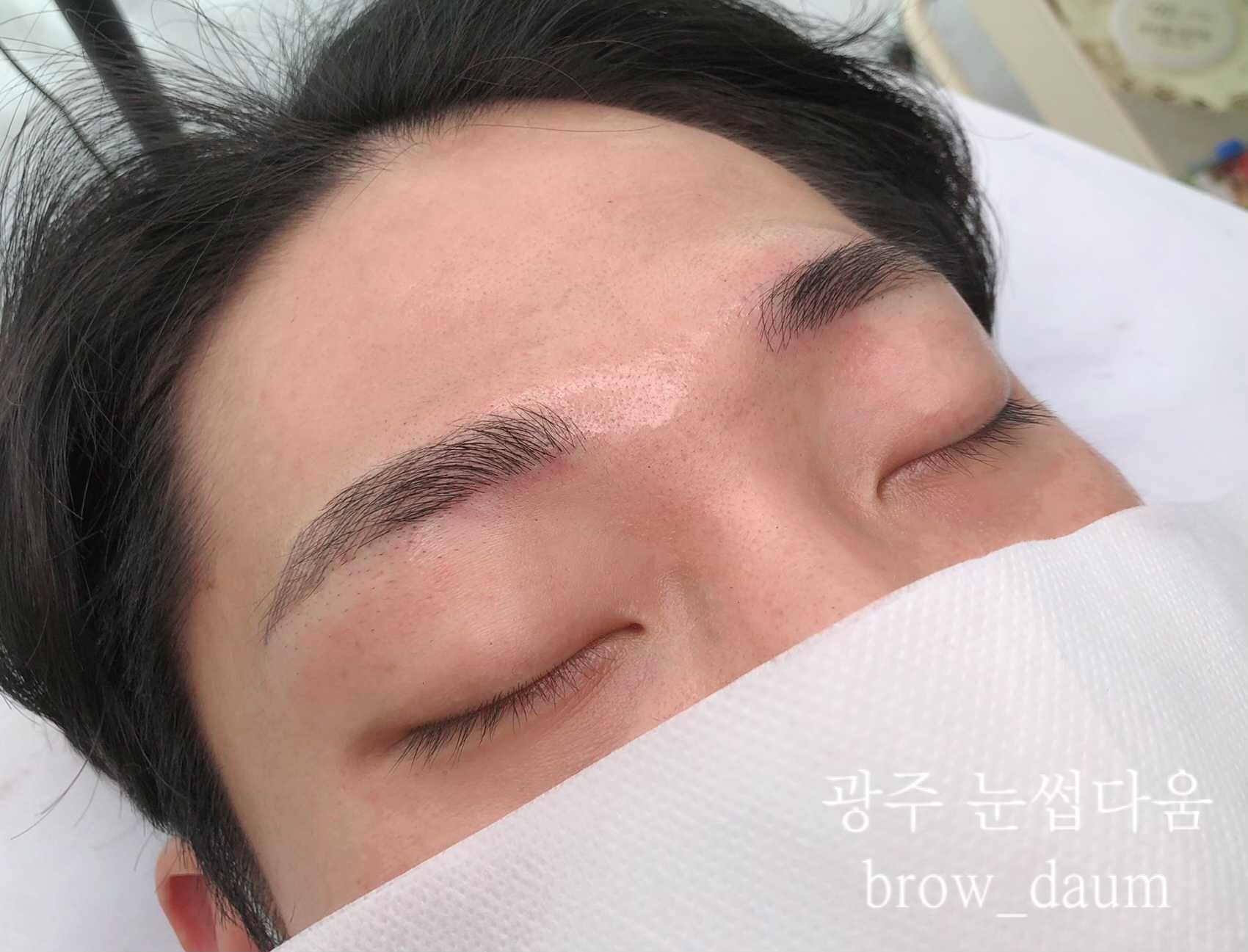  광주 남자눈썹문신 할인받고 훈남됐어요