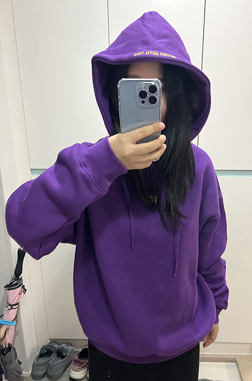 지민이 후드 착용샷