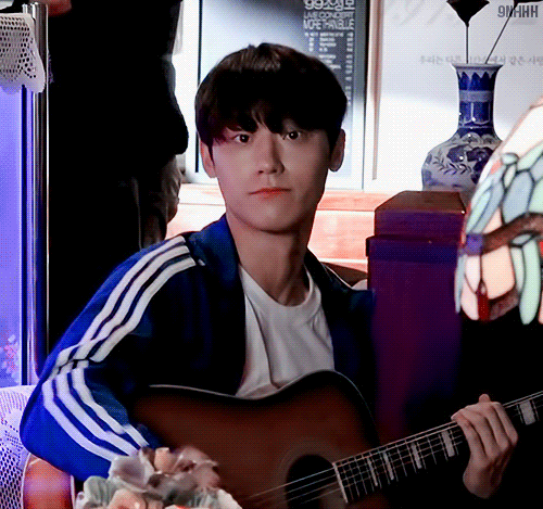 %EA%B4%B4%EB%AC%BC_%EB%A9%94%EC%9D%B4%ED