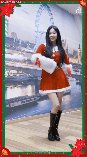  김민주 산타걸 gif