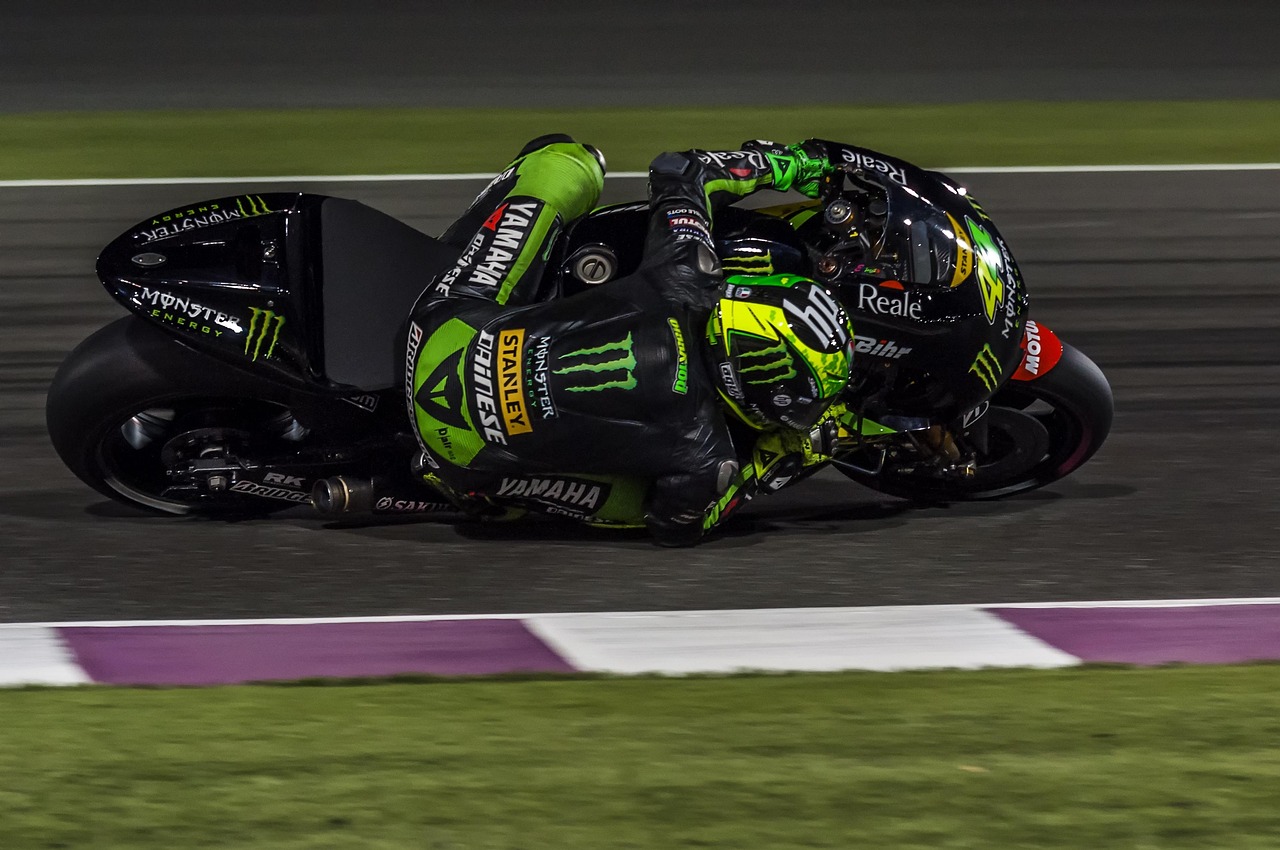 MOTOGP 선수 한 손가락 브레이크 파지