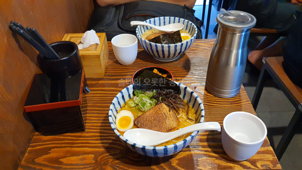  [오롯이먹다#16] 묵동 맛집: 진라멘, 병규돈까스, 먹골역 스타벅스