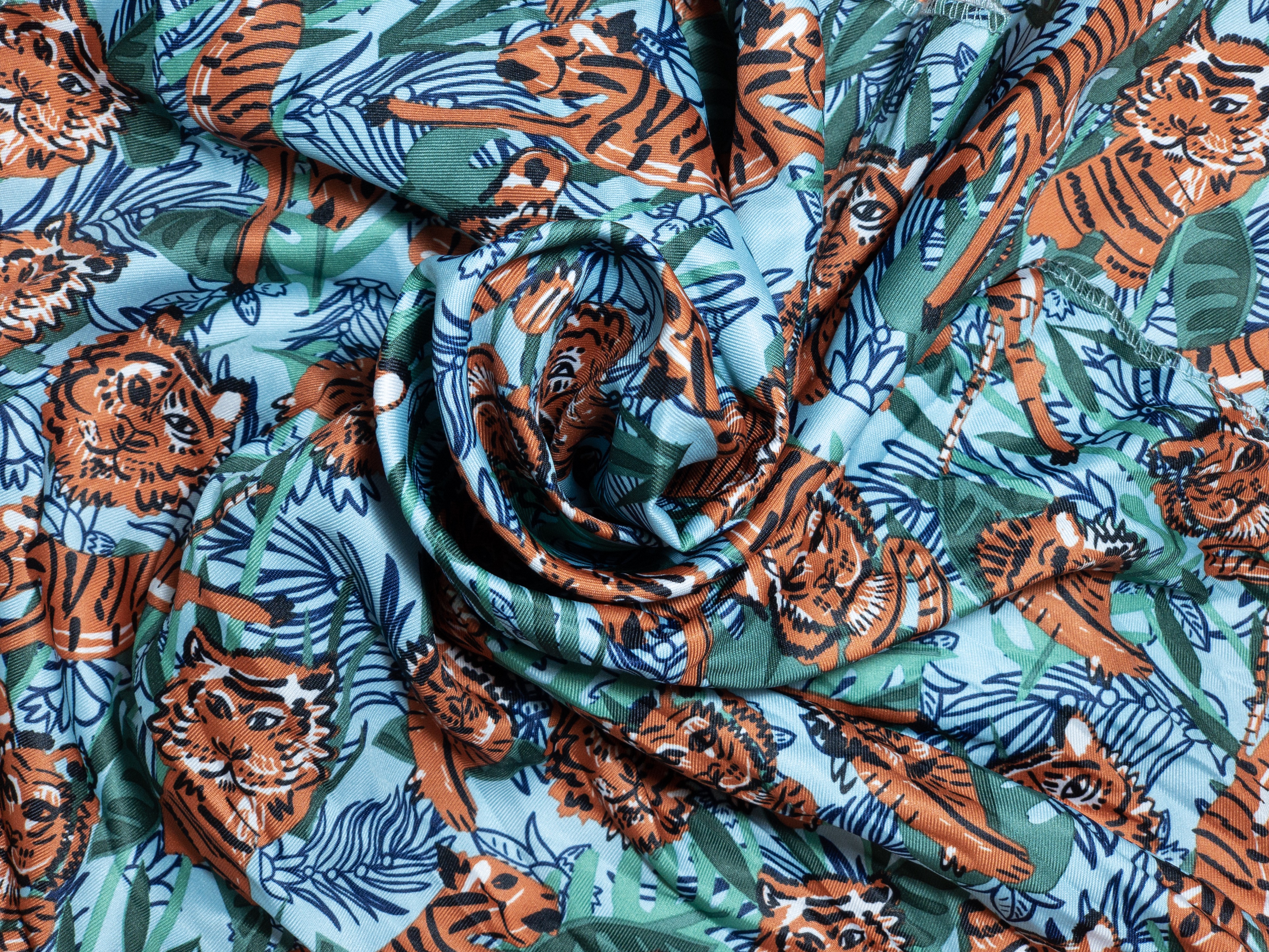  러쉬 낫랩(Lush Knot-Wraps)