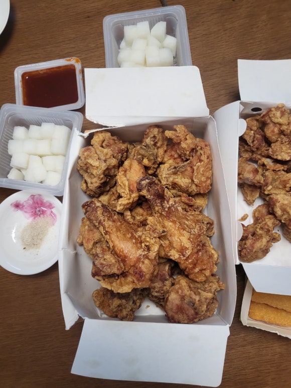 다사랑치킨피자 이미지